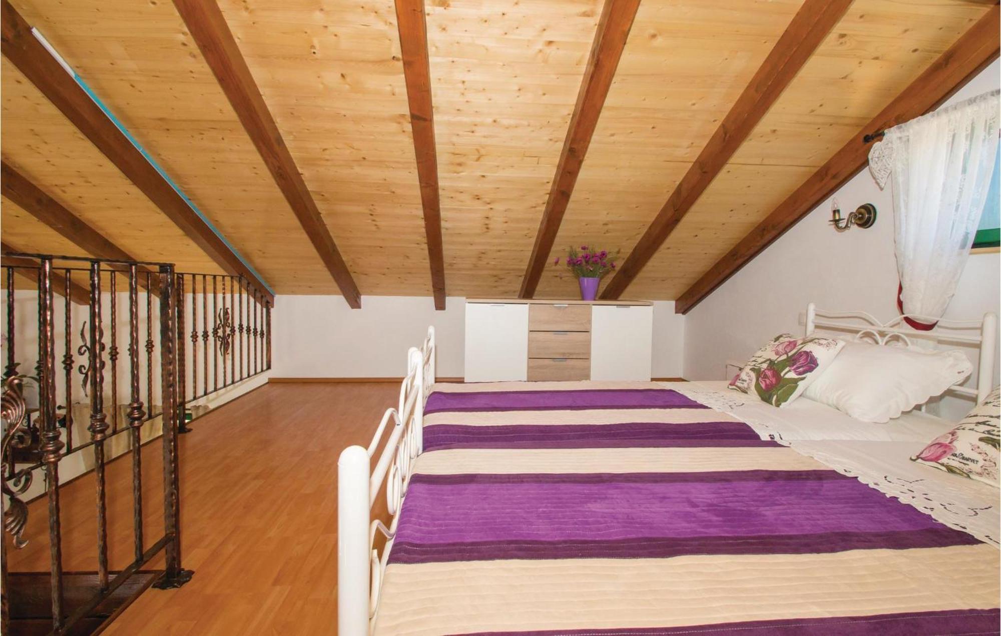 Awesome Home In Smokvica With Kitchen Eksteriør bilde